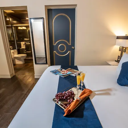 Riviera Suites